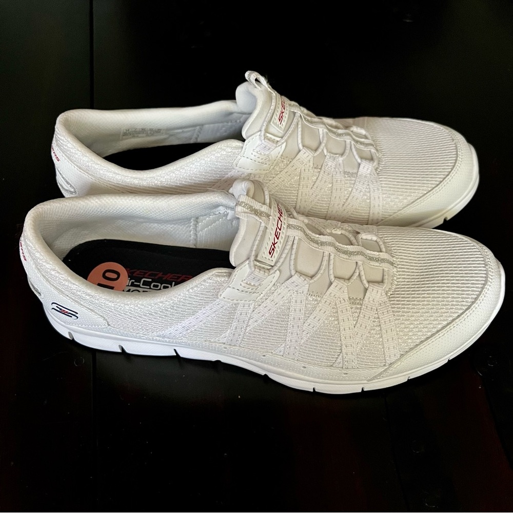 Skechers Gratis-Strolling Womens Walking Shoes